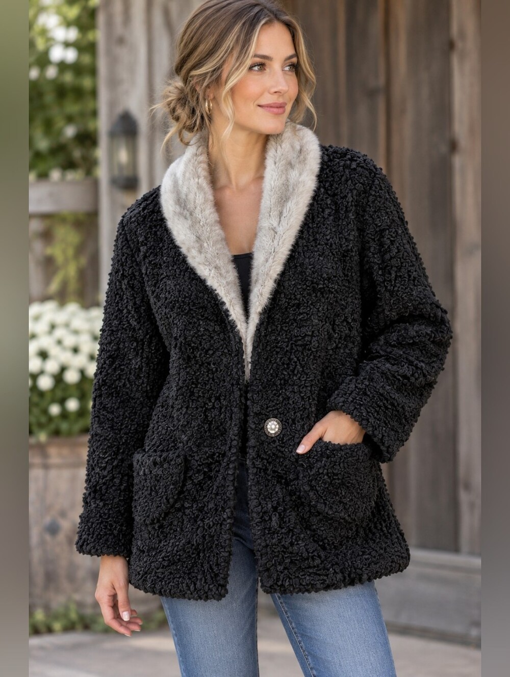 Wise Fur Company vintage Persian Lamb fur coat (Retails $800-$1000)